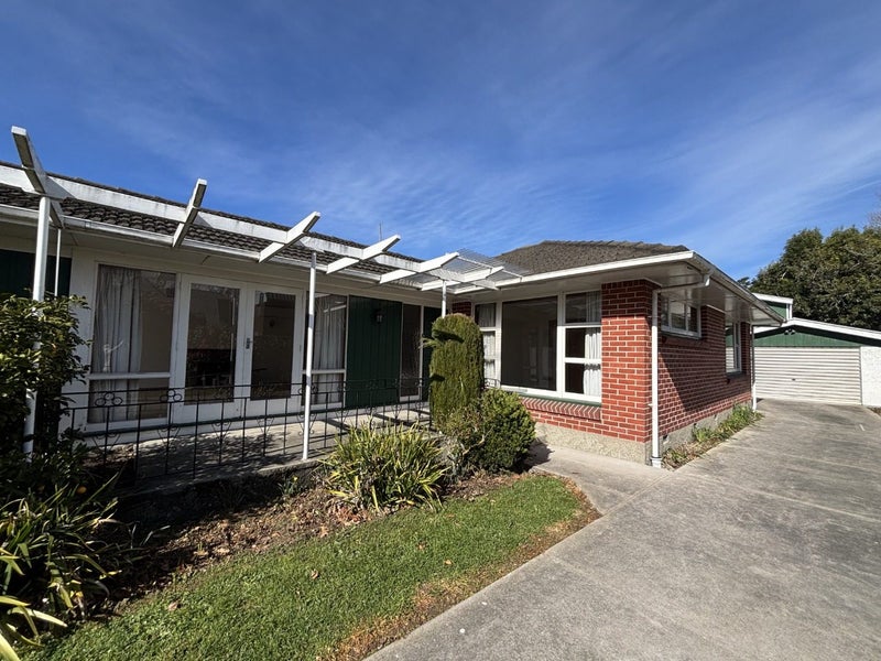 249 Memorial Avenue, Burnside, Christchurch - Carousel 1
