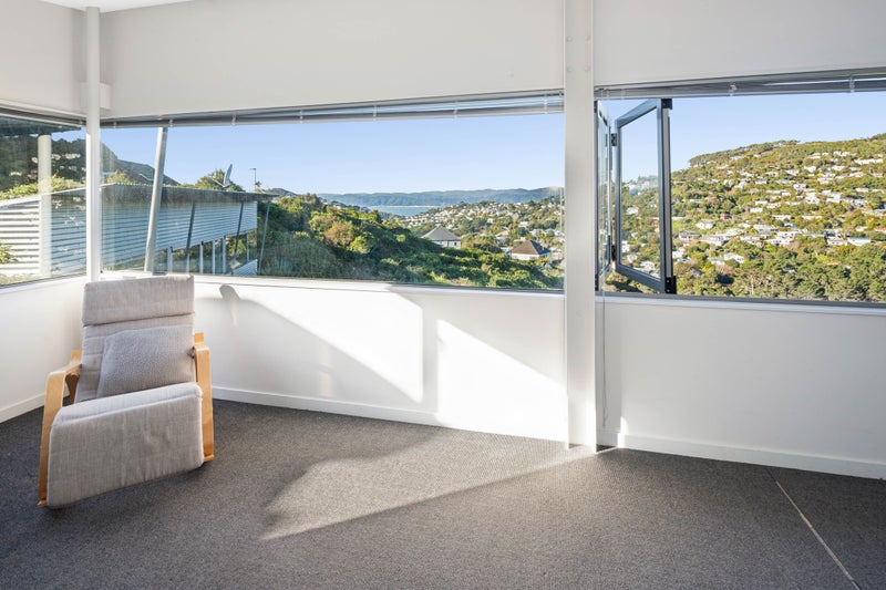 75 Chartwell Drive, Crofton Downs, Wellington - Carousel 2