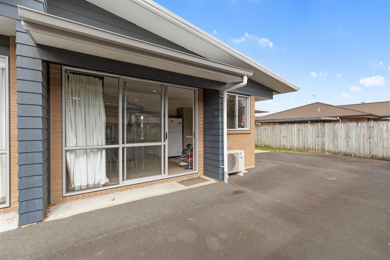 32D Lyon Street, Frankton, Hamilton - Carousel 1