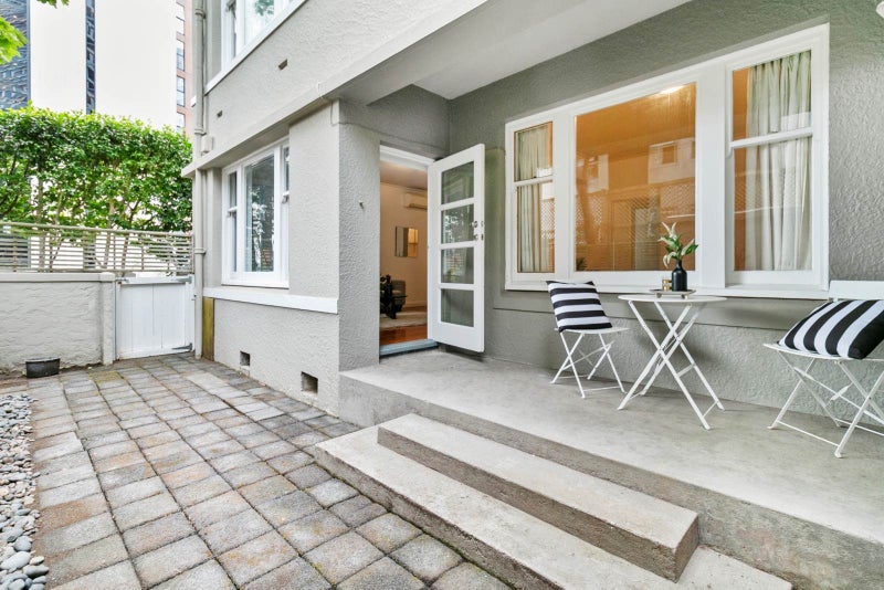 17B Whitaker Place, Grafton, Auckland - Carousel 1