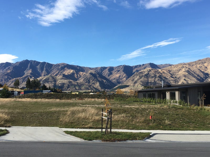 14 Sarges Way, Wanaka - Carousel 10