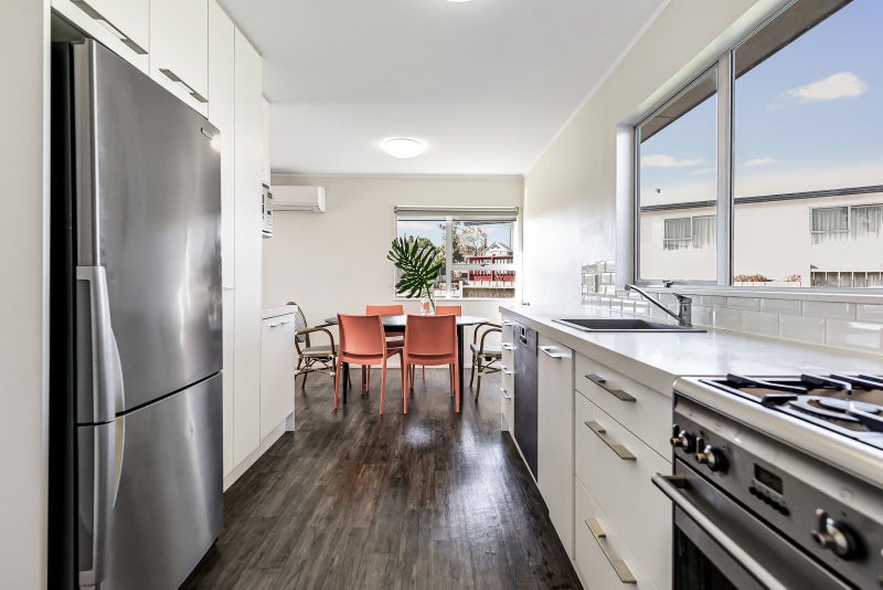 8 Millar Place, Nawton, Hamilton - Carousel 2