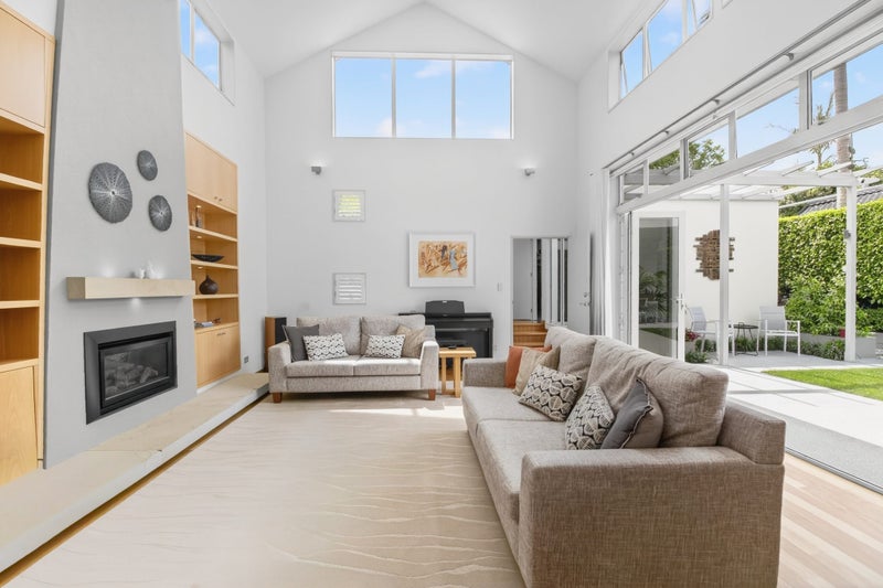 65A Dignan Street, Point Chevalier, Auckland - Carousel 2