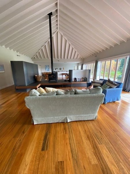 1081 State Highway 63, Blenheim - Carousel 2