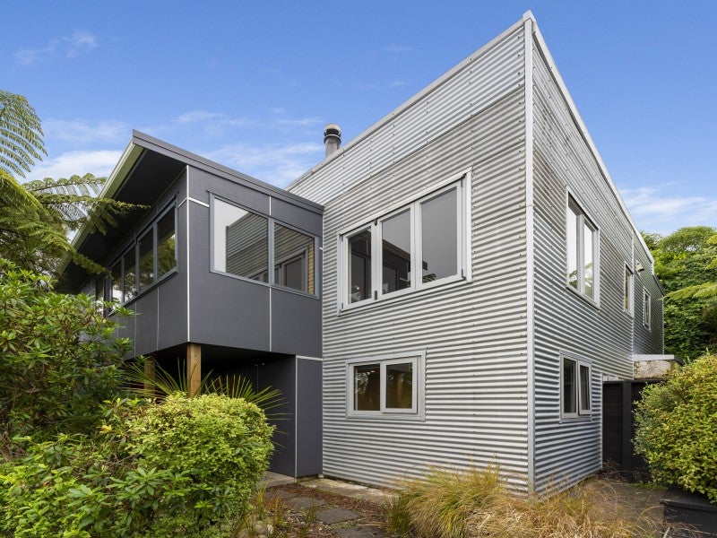 54 Baroda Street, Khandallah, Wellington - Carousel 1