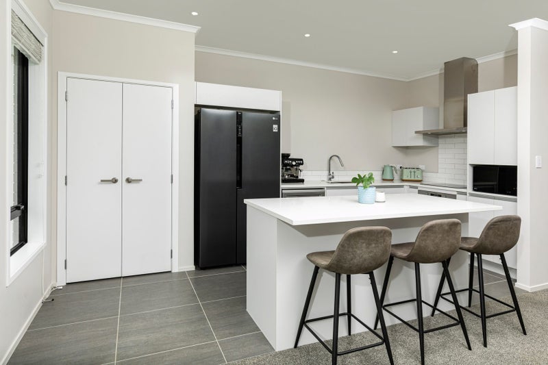 1/48 Nugget Avenue, Hobsonville, Auckland - Carousel 2