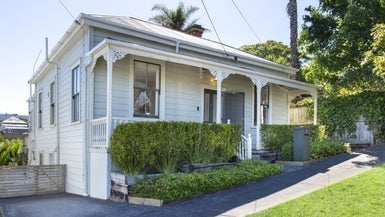 1 Alexander Street, Kingsland, Auckland - Carousel 1