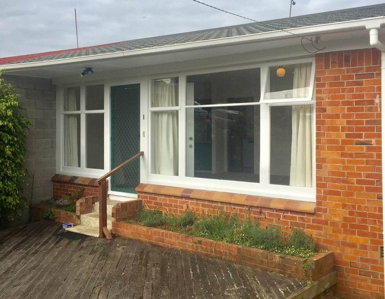 1/0 Cleary Road, Panmure, Auckland - Carousel 1