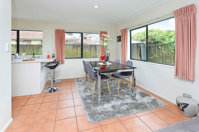 1/20 HUIA RD, Papatoetoe, Auckland - Carousel 2