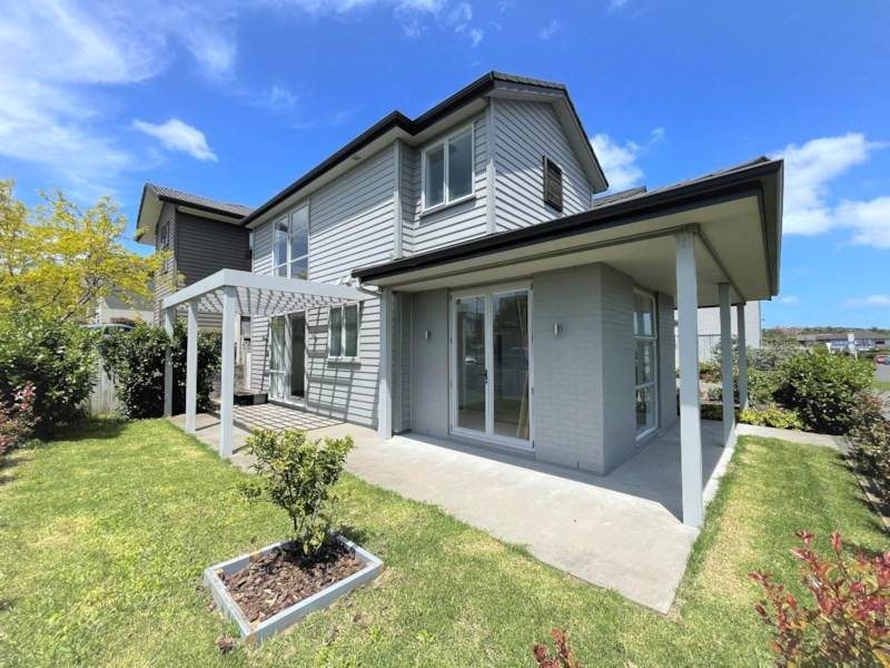 2 Fynes Avenue, Stonefields, Auckland - Carousel 1