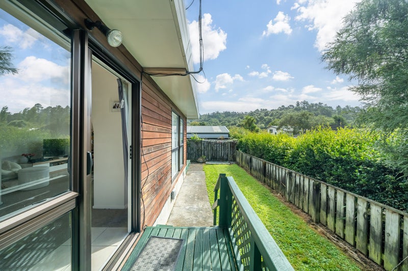 2/12 Raukawa Street, Stokes Valley, Lower Hutt - Carousel 16