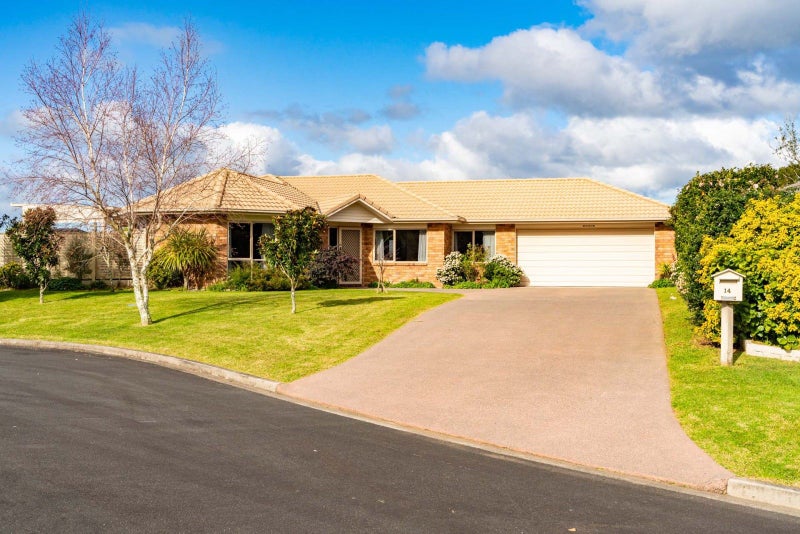 14 Maxwell Place, Kamo, Whangarei - Carousel 23