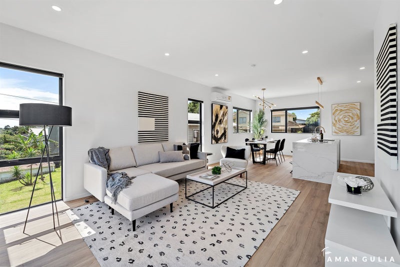 1/18 Roberton Road, Avondale, Auckland - Carousel 2