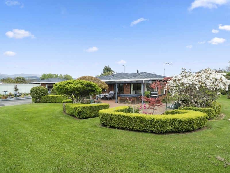 53 Railway Terrace, Ohau, Levin - Carousel 2