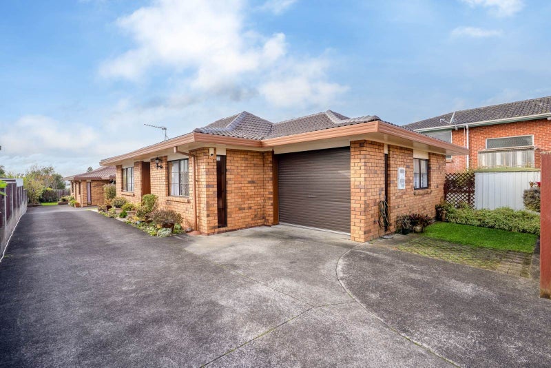2/32 New Windsor Road, Avondale, Auckland - Carousel 1