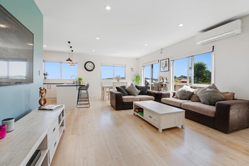 135 Alec Craig Way, Gulf Harbour, Whangaparaoa - Carousel 2