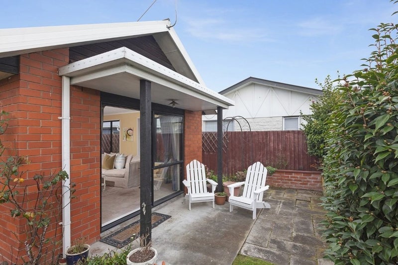 2/27 Waimairi Road, Upper Riccarton, Christchurch - Carousel 14
