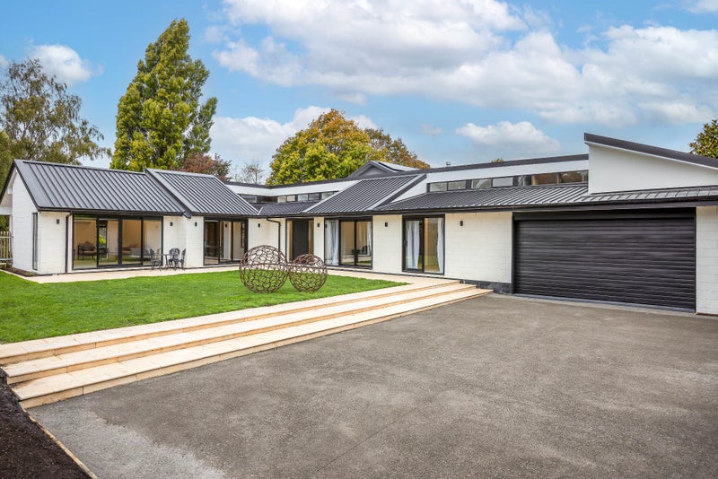 6 Tekapo Place, Opawa, Christchurch - Carousel 1