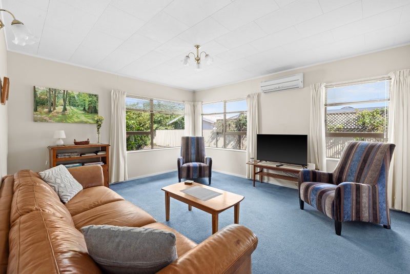 2/83 Douglas Mclean Avenue, Marewa, Napier - Carousel 2