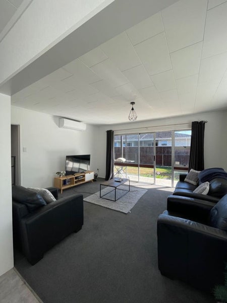 36 Lockhart Avenue, Milson, Palmerston North - Carousel 1