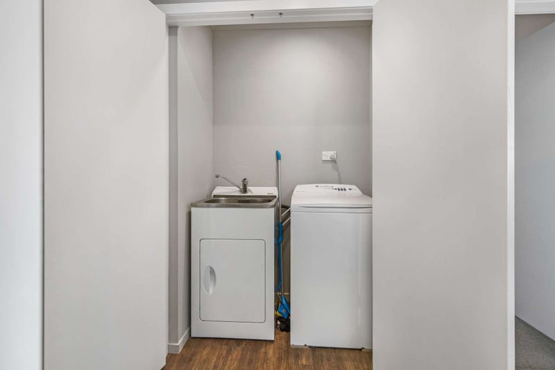 3/144 Old Farm Road, Hamilton East, Hamilton - Carousel 2