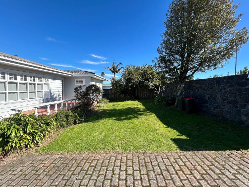 271A Kepa Road, Mission Bay, Auckland - Carousel 16