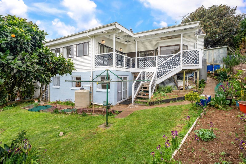 3 Dally Terrace, Mount Roskill, Auckland - Carousel 2