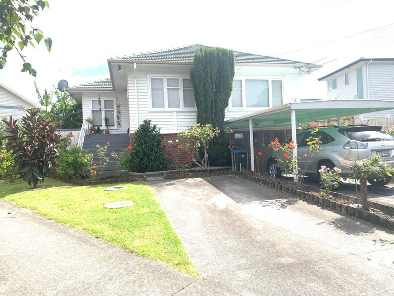 24 Clinker Street, Three Kings, Auckland - Carousel 1