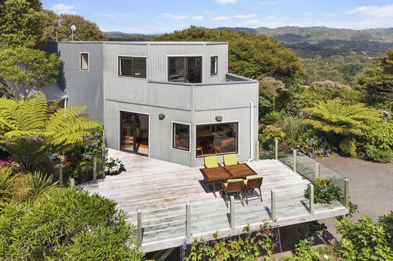 191 Carter Road, Oratia, Auckland - Carousel 2