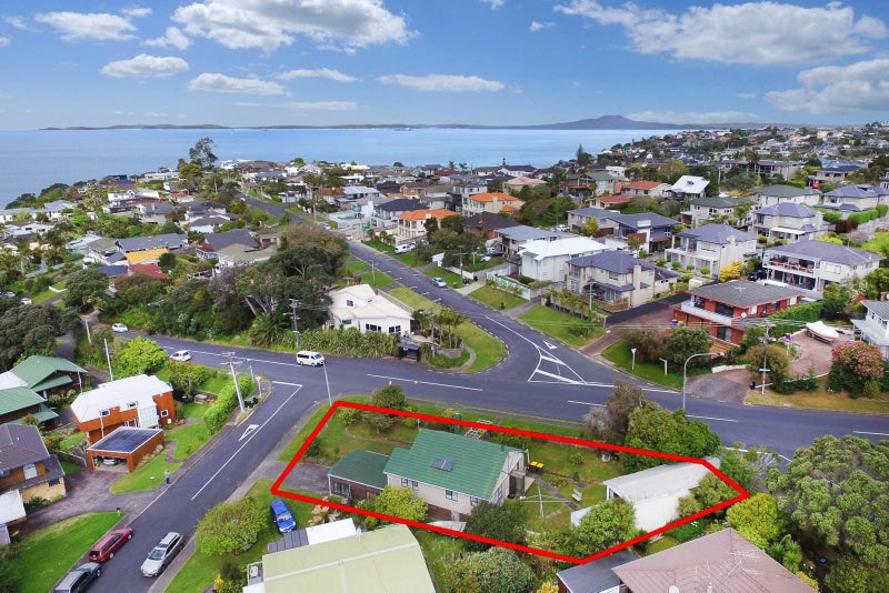 1/31 Browns Bay Road, Browns Bay, Auckland - Carousel 2