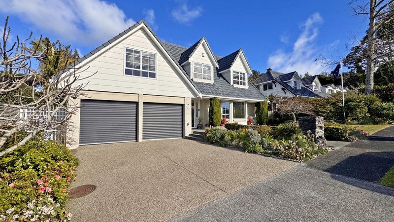 19 Ravenstone Place, Chatswood, Auckland - Carousel 32