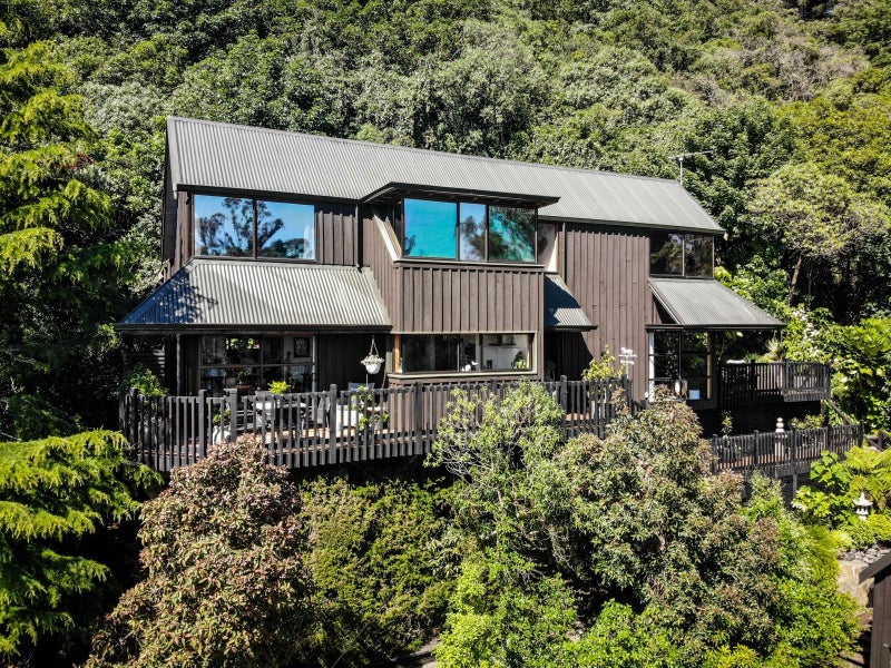 65 Irvine Road, The Cove, Dunedin - Carousel 1