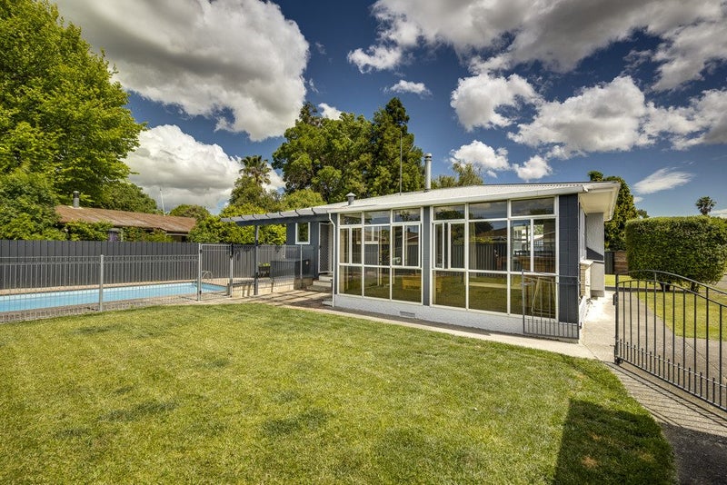 25 Lorne Crescent, Flaxmere, Hastings - Carousel 1