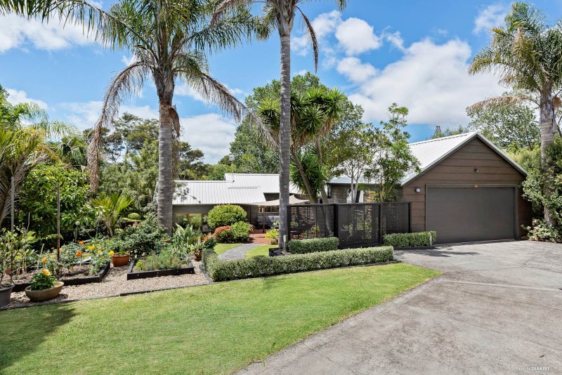 38 John Gill Road, Shelly Park, Auckland - Carousel 1