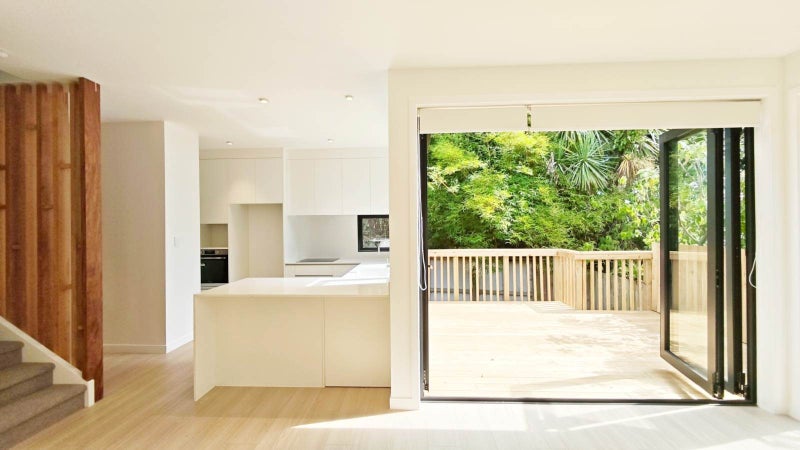 21D Gordon Avenue, Forrest Hill, Auckland - Carousel 1