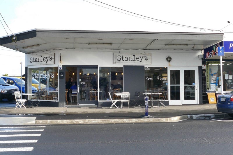 21A Gordon Avenue, Forrest Hill, Auckland - Carousel 2