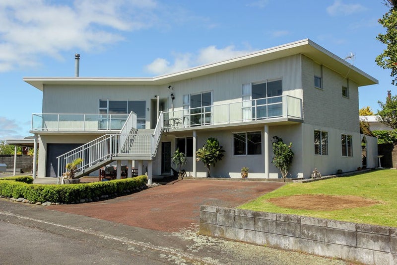 49B Doralto Road, Frankleigh Park, New Plymouth - Carousel 1