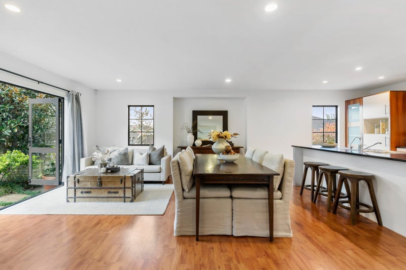 14A Southern Cross Road, Kohimarama, Auckland - Carousel 2