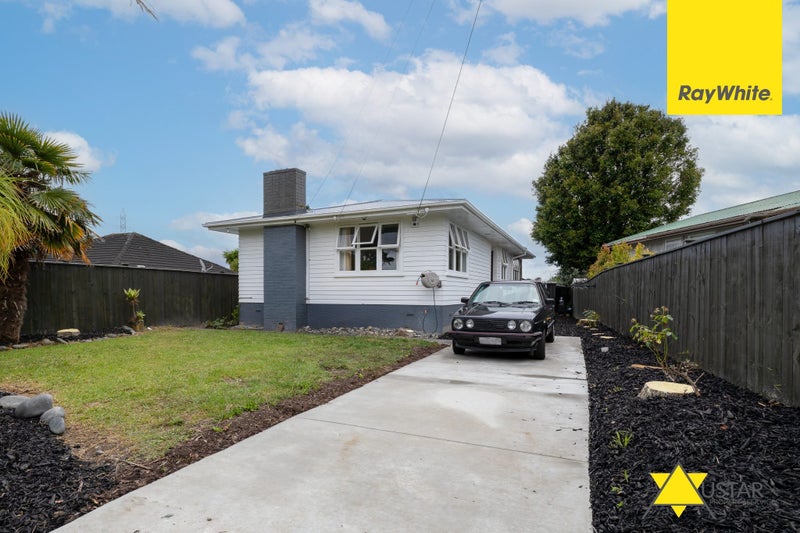 61A Cobham Crescent, Kelston, Auckland - Carousel 19