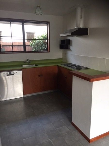 31 Sayers Crescent, Ilam, Christchurch - Carousel 2