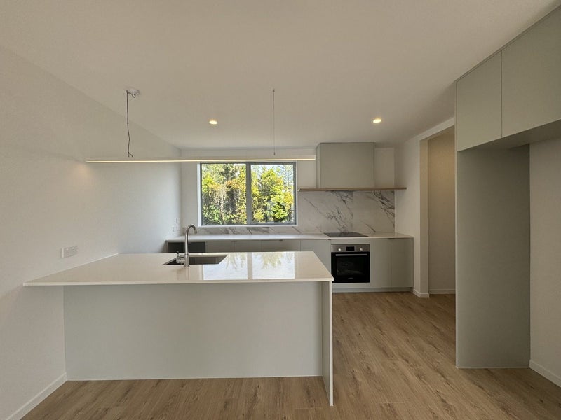 5/39 Archers Road, Hillcrest, Auckland - Carousel 1