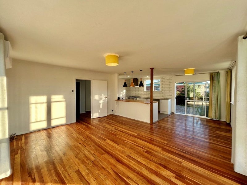 2 Seddon Crescent, Marewa, Napier - Carousel 2