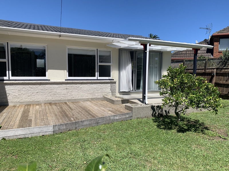 1/13 Avon Terrace, The Wood, Nelson - Carousel 1