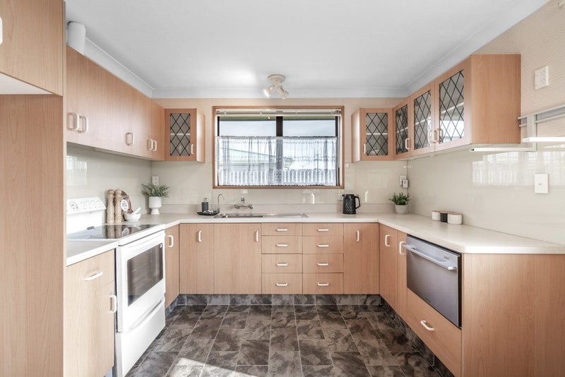 37 Renfrew Street, Waikiwi, Invercargill - Carousel 2