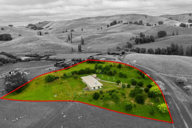 33 JG Wilson Drive, Waipukurau, Waipukurau - Carousel 1