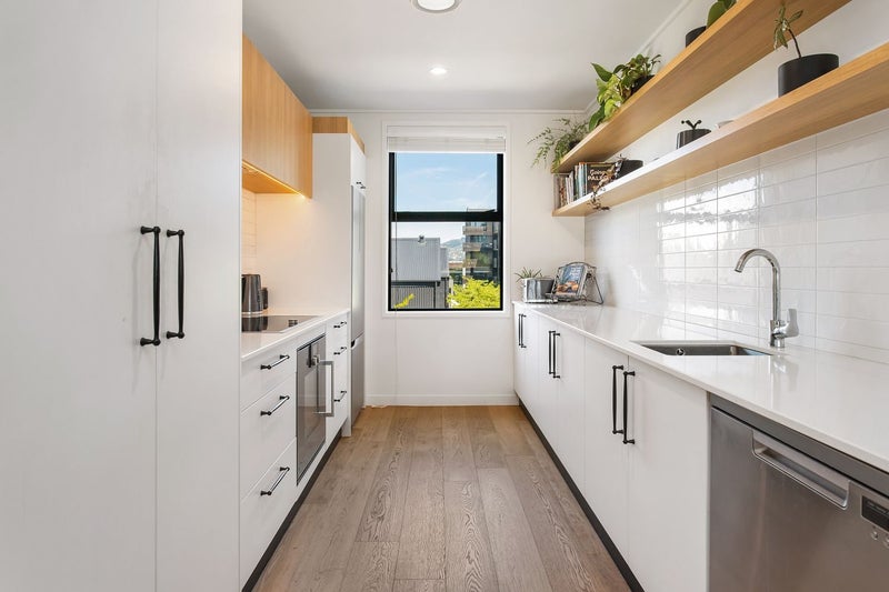 108/36A Welles Street, Christchurch Central, Christchurch - Carousel 2