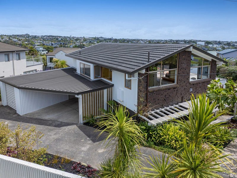 1/9 Kowhai Road, Mairangi Bay, Auckland - Carousel 2