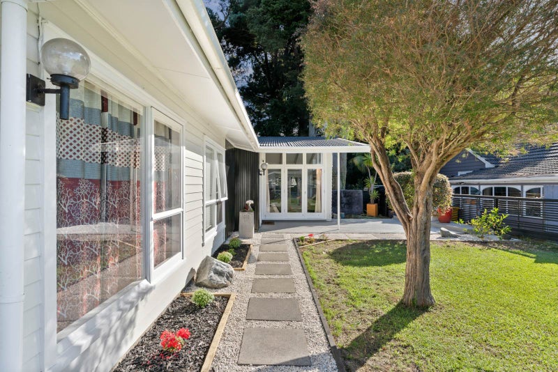 51 David Avenue, Hillpark, Auckland - Carousel 2