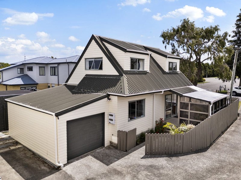 116 Riversdale Road, Avondale, Auckland - Carousel 1