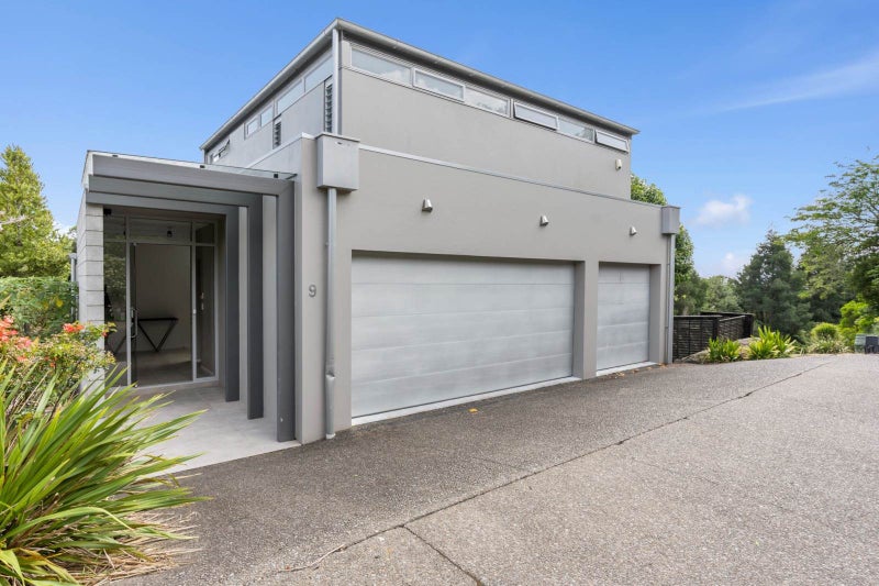 9 Kahikatea Close, Campbells Bay, Auckland - Carousel 2